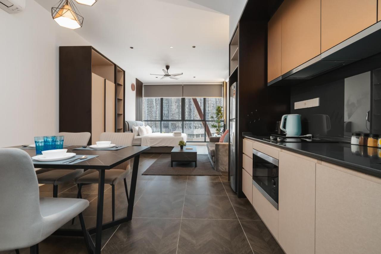 Scarletz Klcc Apartments By Soulasia Kuala Lumpur Exteriér fotografie